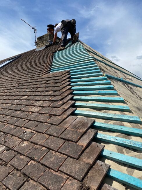New tiled roofs structure. KBS roofing Oxford