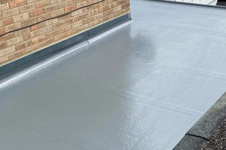 GRP Fibreglass flat roofs. KBS Oxford Roofing
